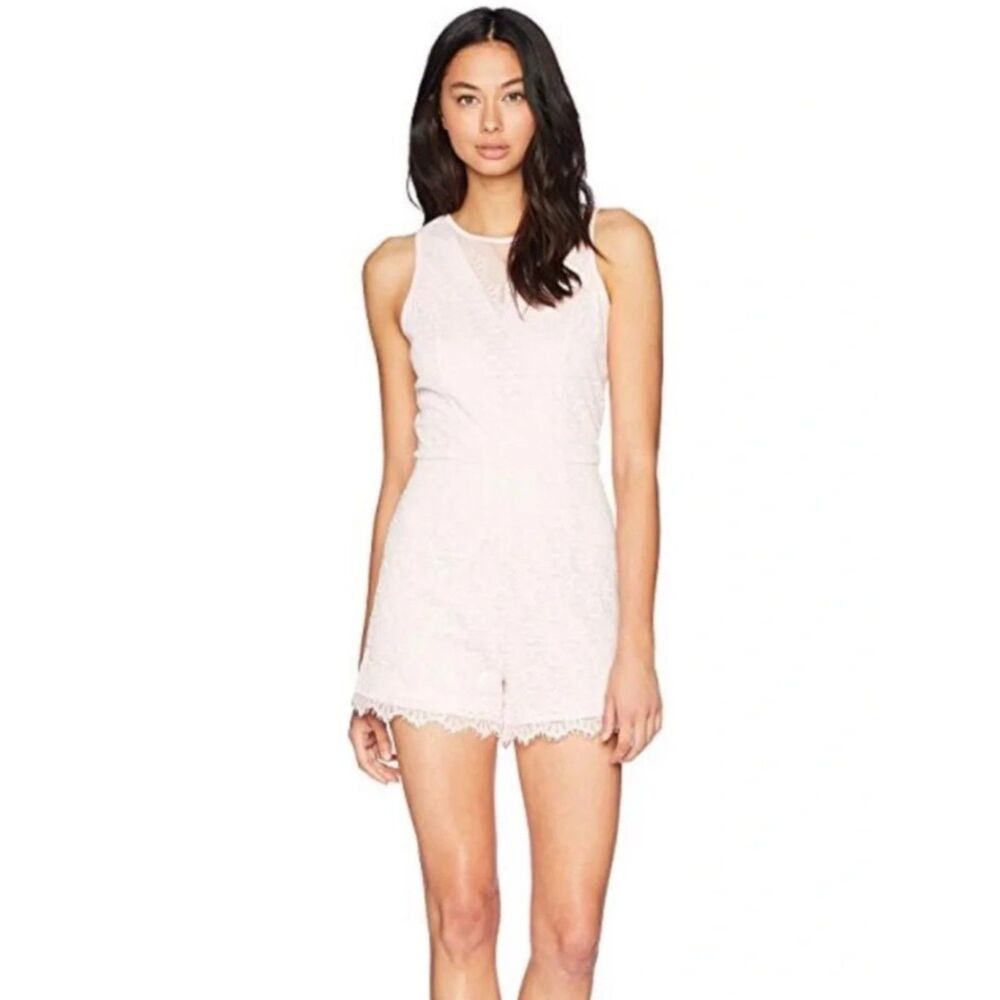 NWT! Bebe Lace Marys Rose Sleeveless‎ Pink Romper | SZ Med